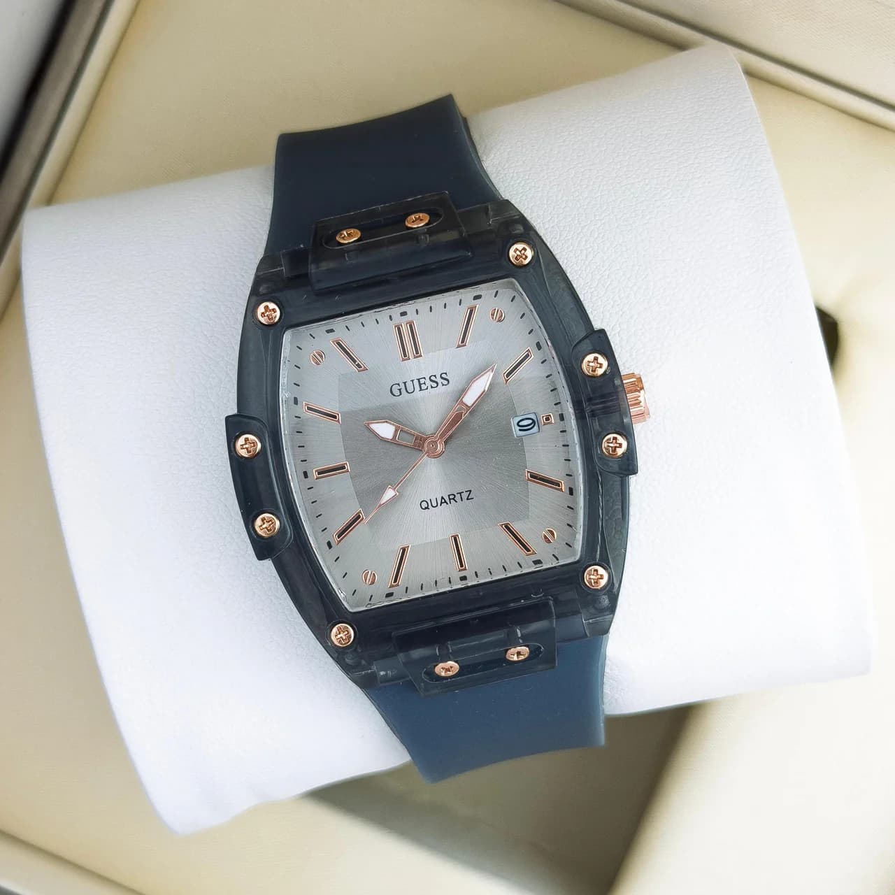 Reloj casual MIL01
