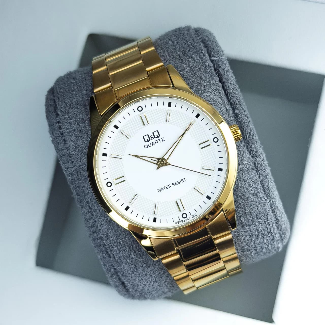 Reloj clásico QBA06