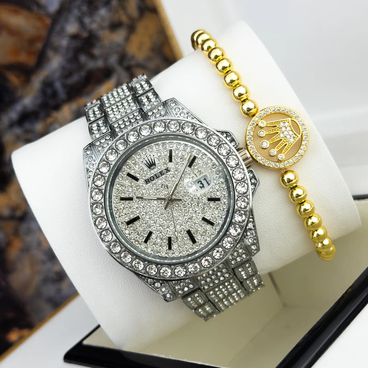 Reloj elegante #05