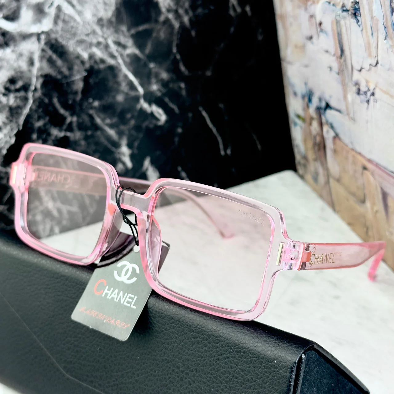 CHANEL CHOM03